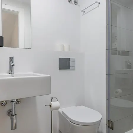 Cozy Flat In By Lovelystay Lisbon